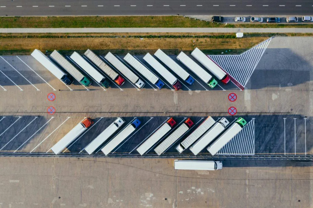 High-quality vehicle monitoring and surveillance equipment for enhanced fleet safety and management